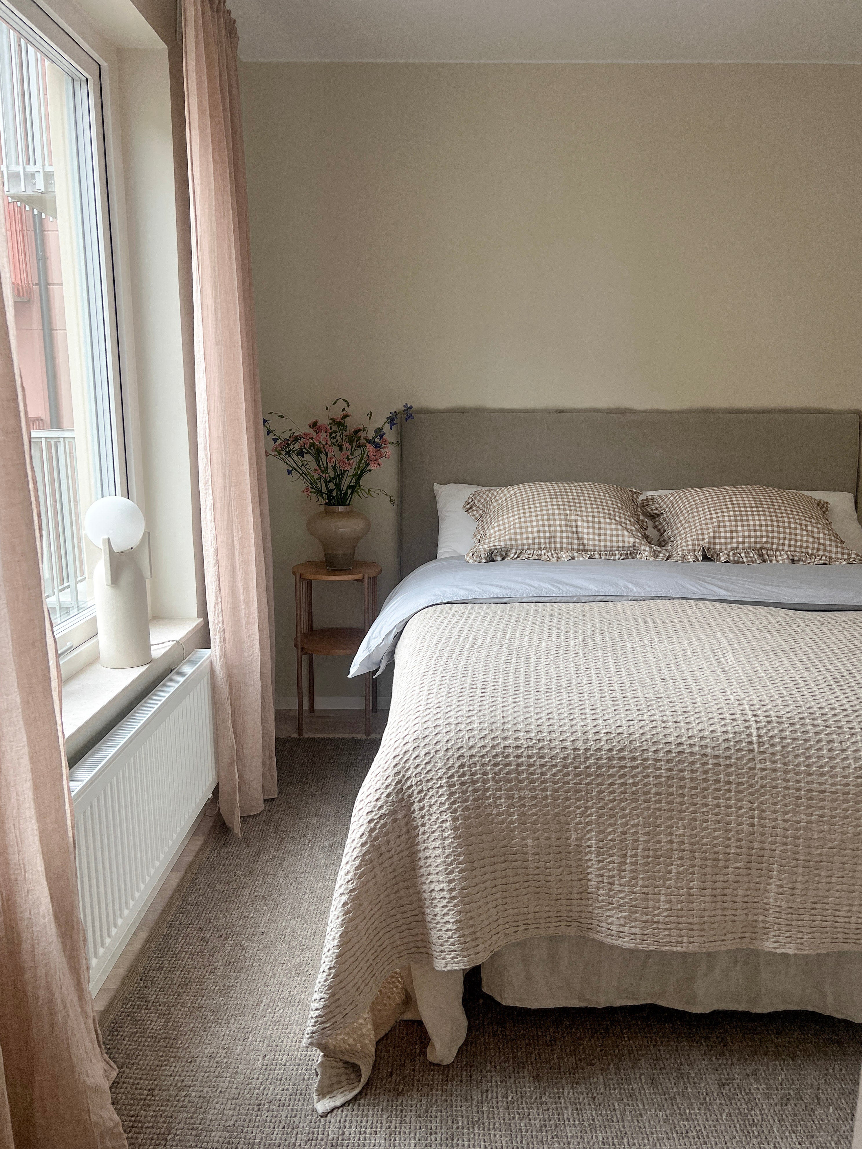 Tornitto Bordslampa Sand